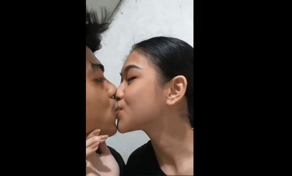 Tikim kay classmate kung masarap